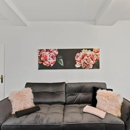 Apartamento Farawayhomes Mautern Mautern In Steiermark